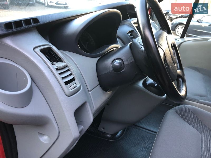 Грузопассажирский фургон Opel Vivaro 2013 в Ивано-Франковске фото 19 Грузопассажирский фургон Opel Vivaro 2013 в Ивано-Франковске