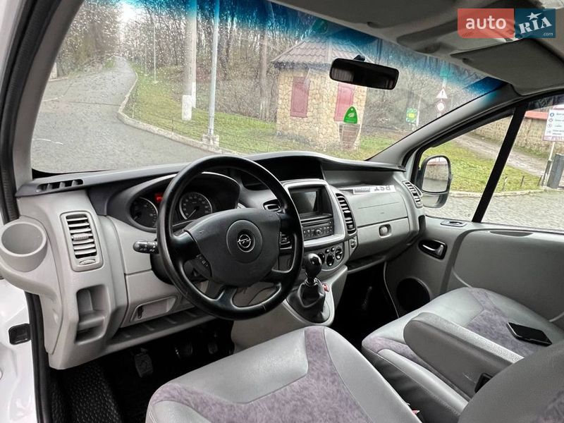 Минивэн Opel Vivaro 2012 в Черновцах фото 12 Минивэн Opel Vivaro 2012 в Черновцах