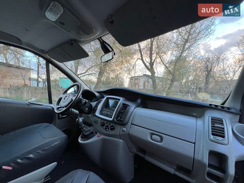Грузопассажирский фургон Opel Vivaro 2013 в Луцке фото 21 Грузопассажирский фургон Opel Vivaro 2013 в Луцке