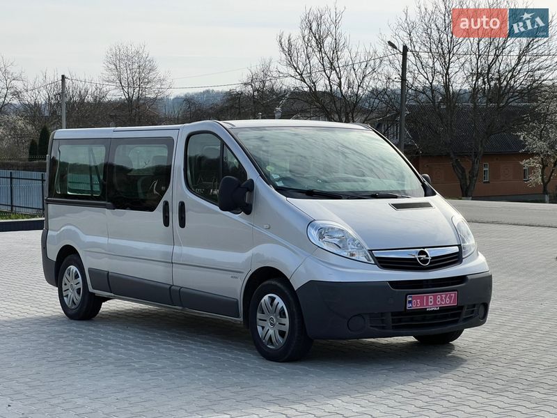 Минивэн Opel Vivaro 2013 в Здолбунове фото 2 Минивэн Opel Vivaro 2013 в Здолбунове
