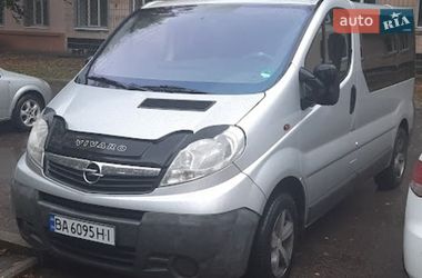 Мінівен Opel Vivaro 2006 в Кропивницькому