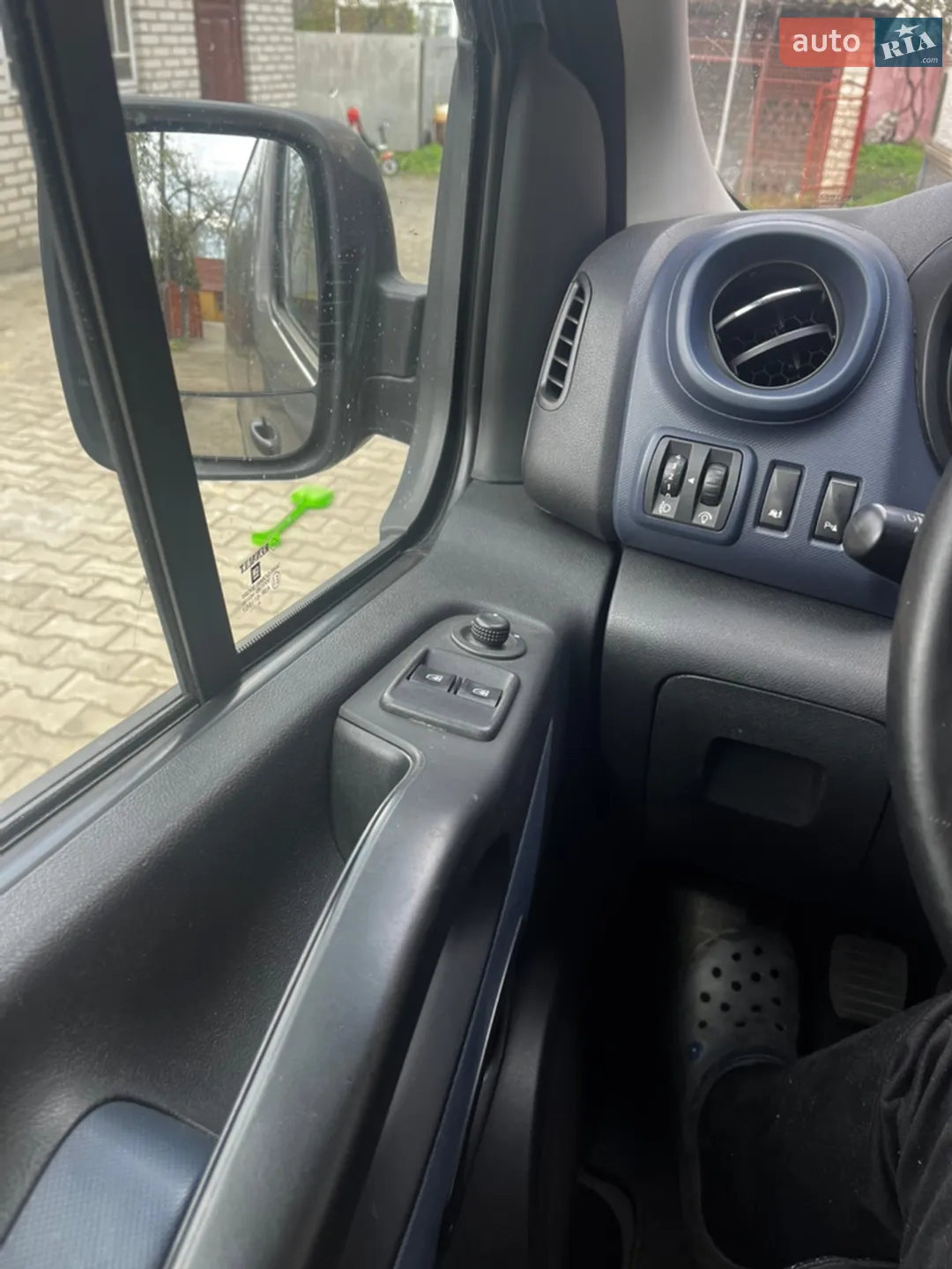 2014 Opel Vivaro - мініатюра 11