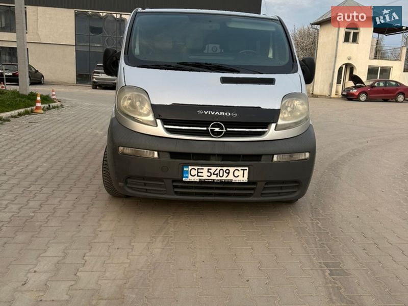 Opel Vivaro 2003