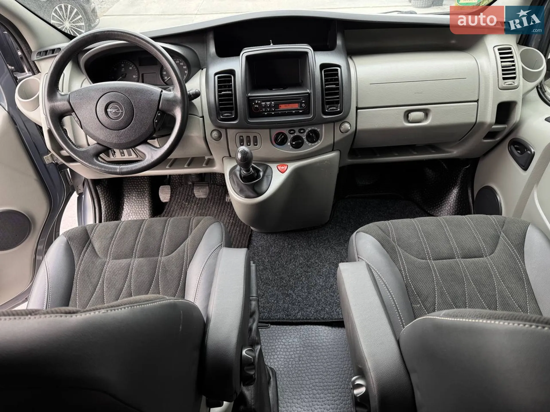 2010 Opel Vivaro - мініатюра 51