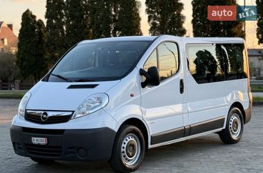 Мінівен Opel Vivaro 2012 в Дубні