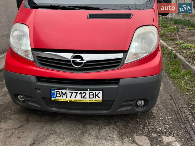 Opel Vivaro 2012