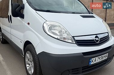Минивэн Opel Vivaro 2012 в Киеве
