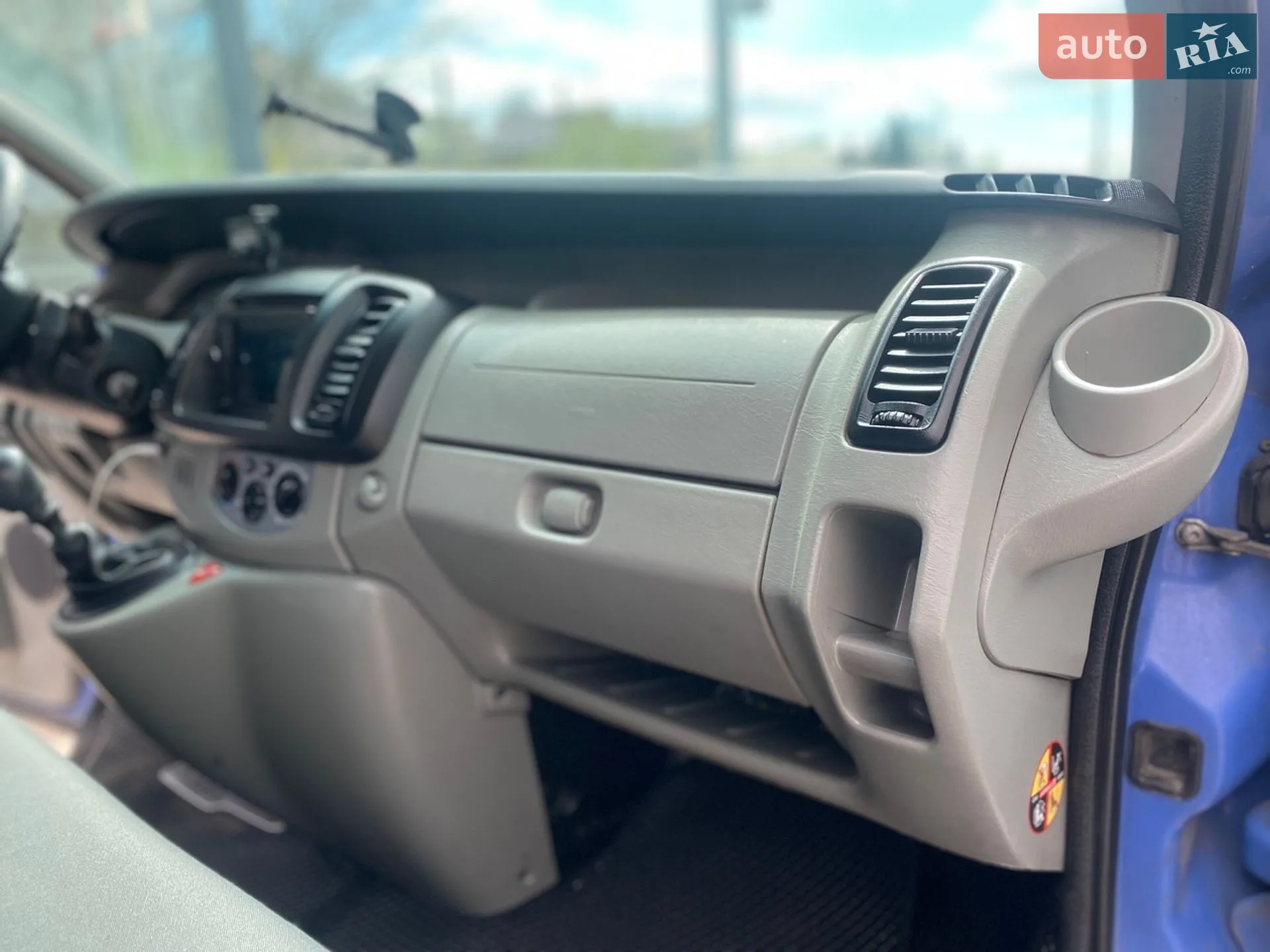 2010 Opel Vivaro - мініатюра 35
