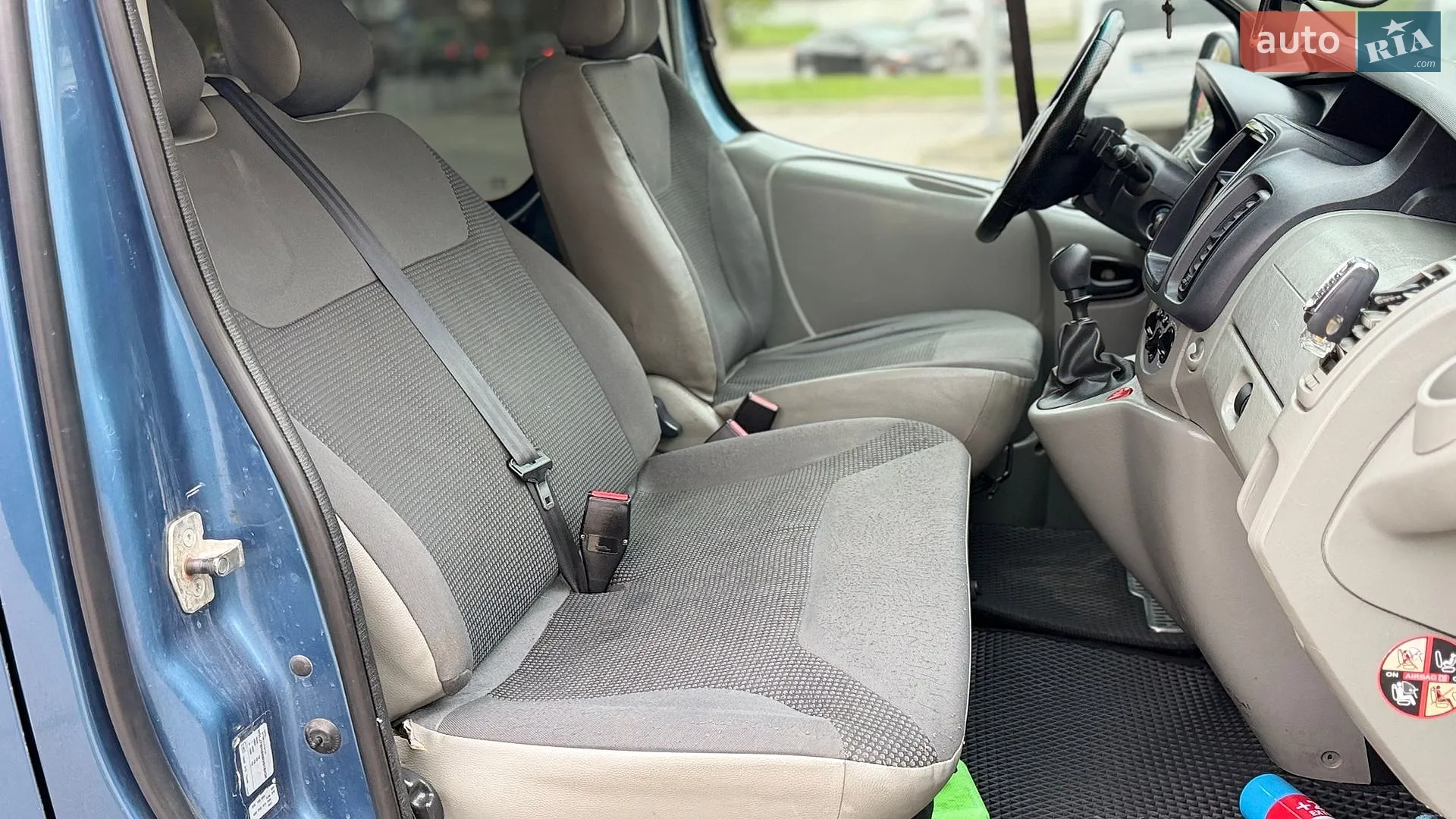 2010 Opel Vivaro - мініатюра 43