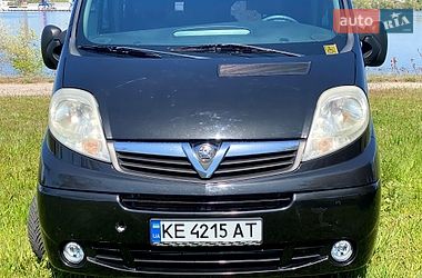 Грузопассажирский фургон Opel Vivaro 2007 в Днепре
