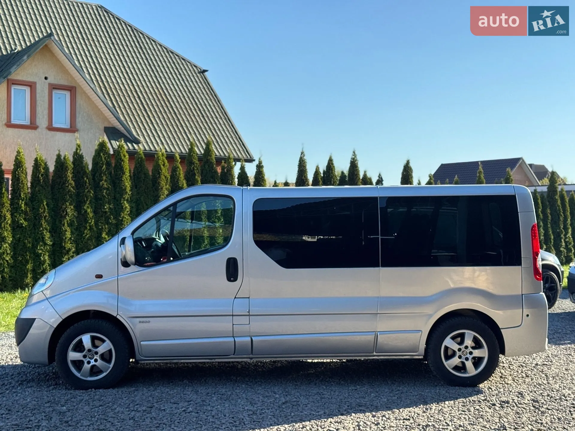 2010 Opel Vivaro - мініатюра 4