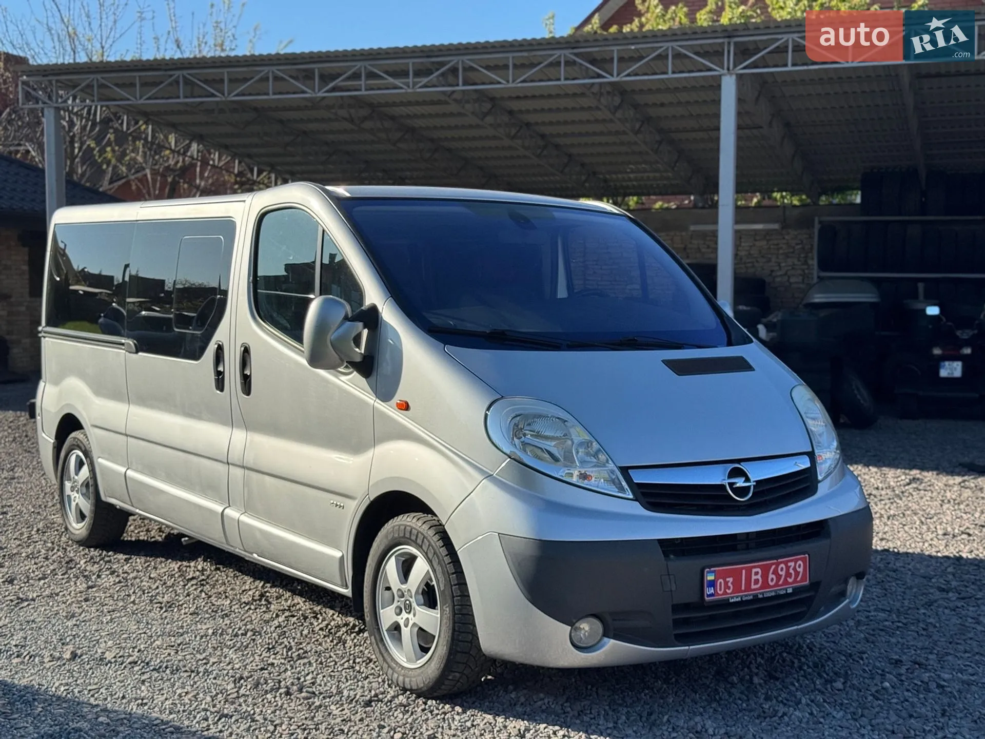2010 Opel Vivaro - мініатюра 9