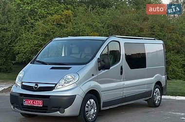 Мінівен Opel Vivaro 2014 в Рівному