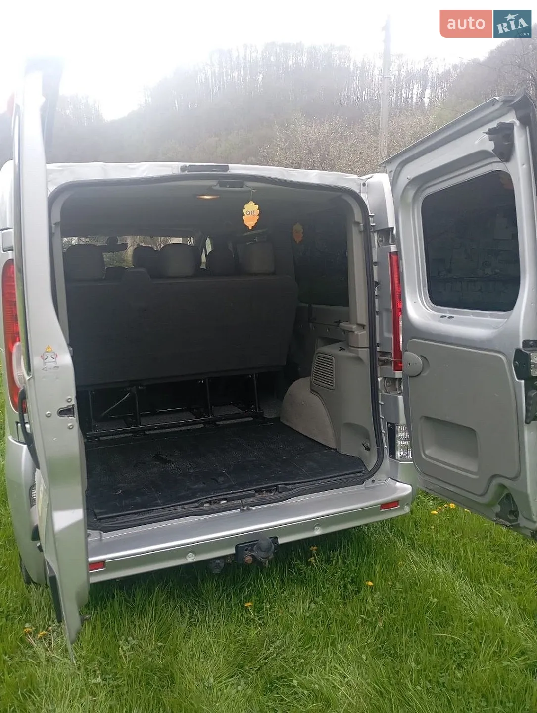 2010 Opel Vivaro - мініатюра 10