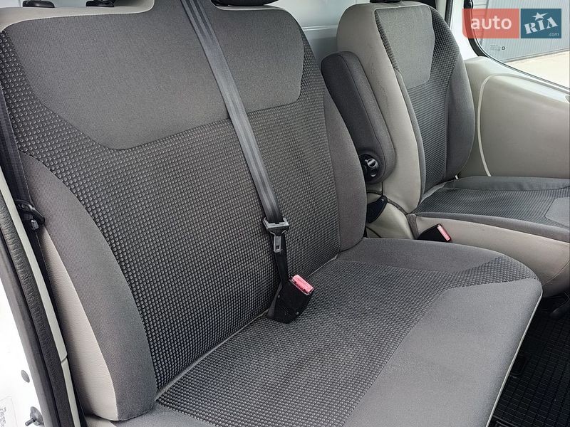 Грузовой фургон Opel Vivaro 2013 в Василькове