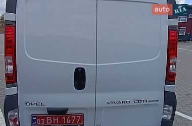 Грузовой фургон Opel Vivaro 2013 в Василькове
