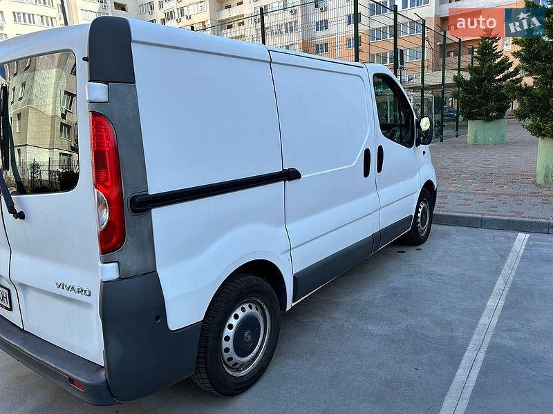 Грузовой фургон Opel Vivaro 2007 в Одессе