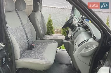 Грузопассажирский фургон Opel Vivaro 2006 в Рожнове