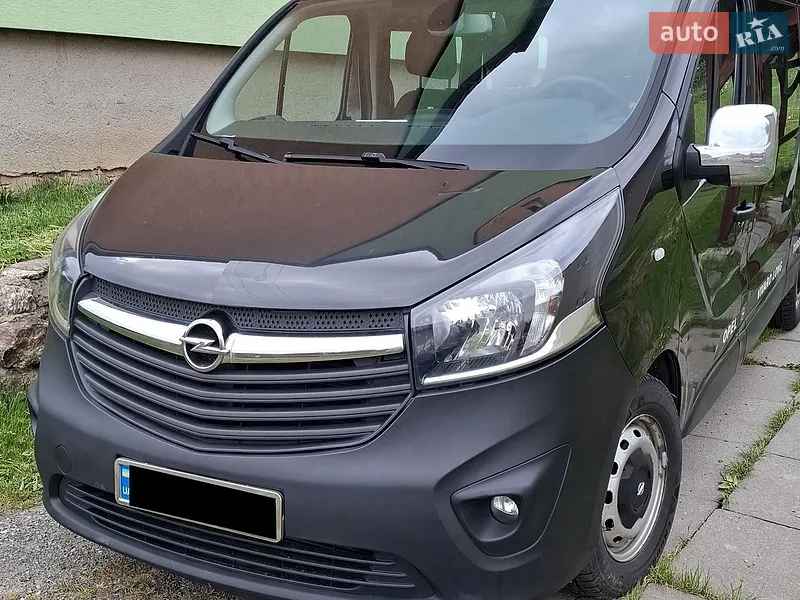 Opel Vivaro 2015
