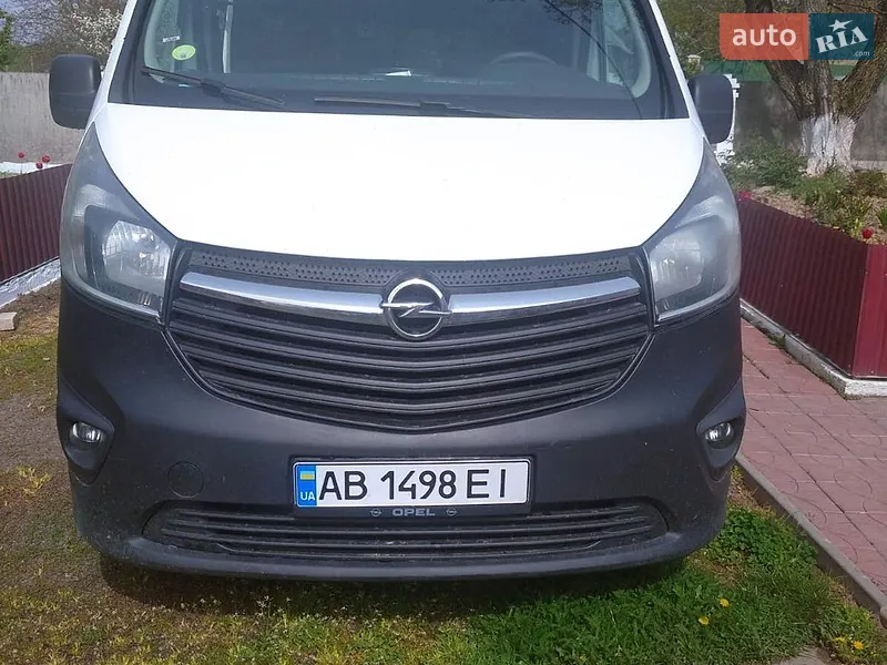 Opel Vivaro 2016