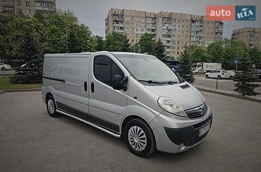 Вантажний фургон Opel Vivaro 2012 в Львові