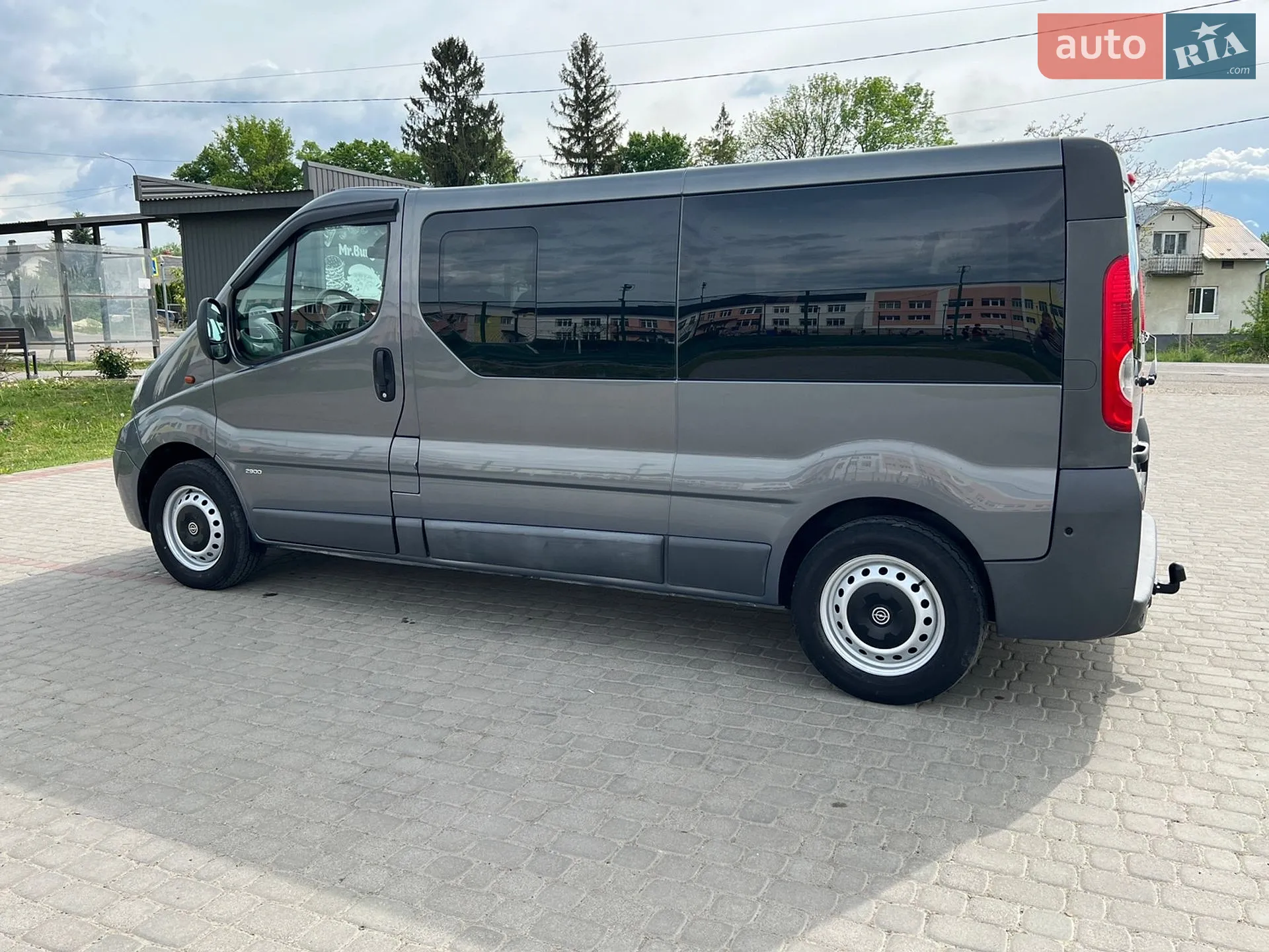 2010 Opel Vivaro - мініатюра 9
