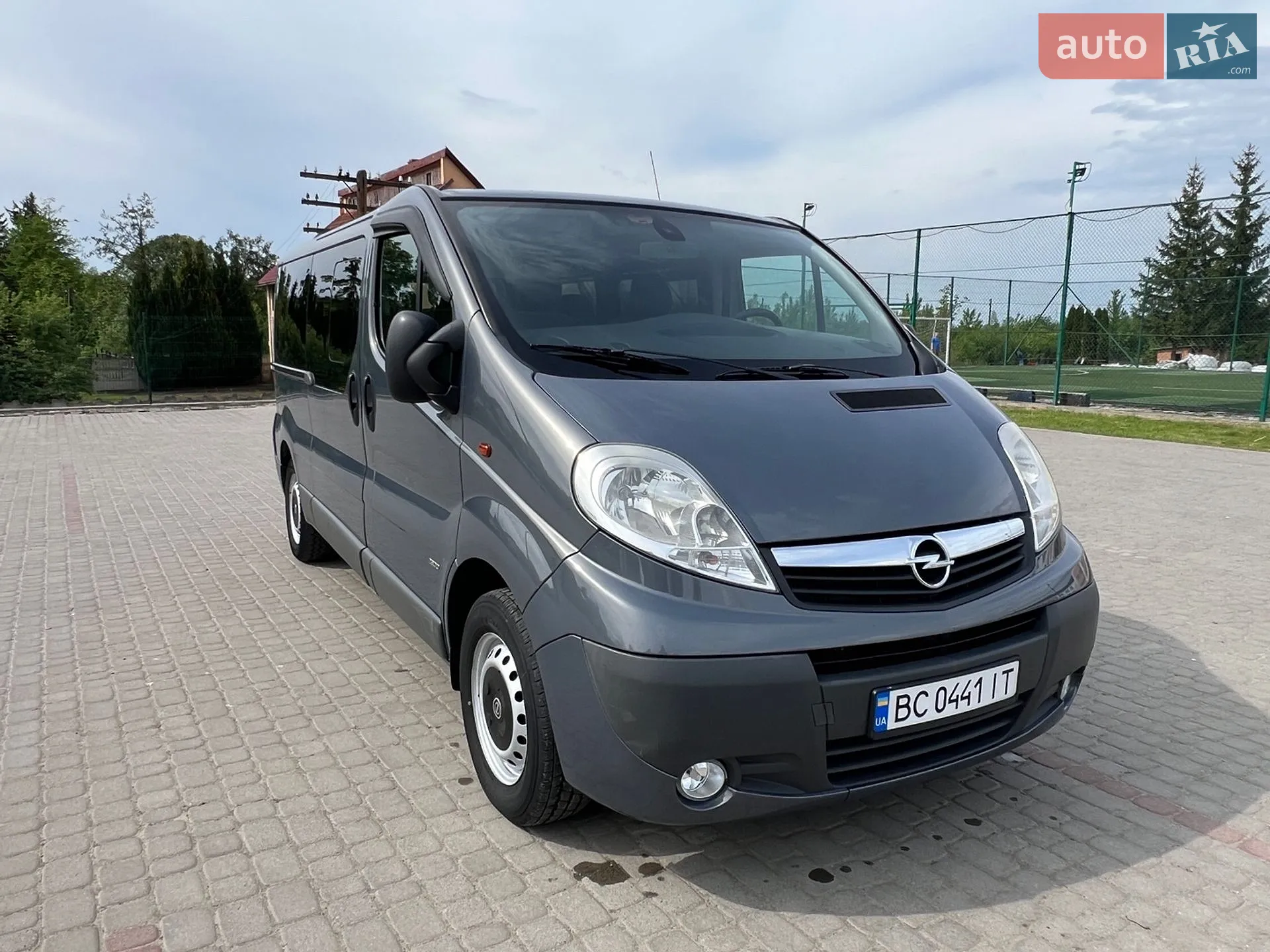 2010 Opel Vivaro - мініатюра 22