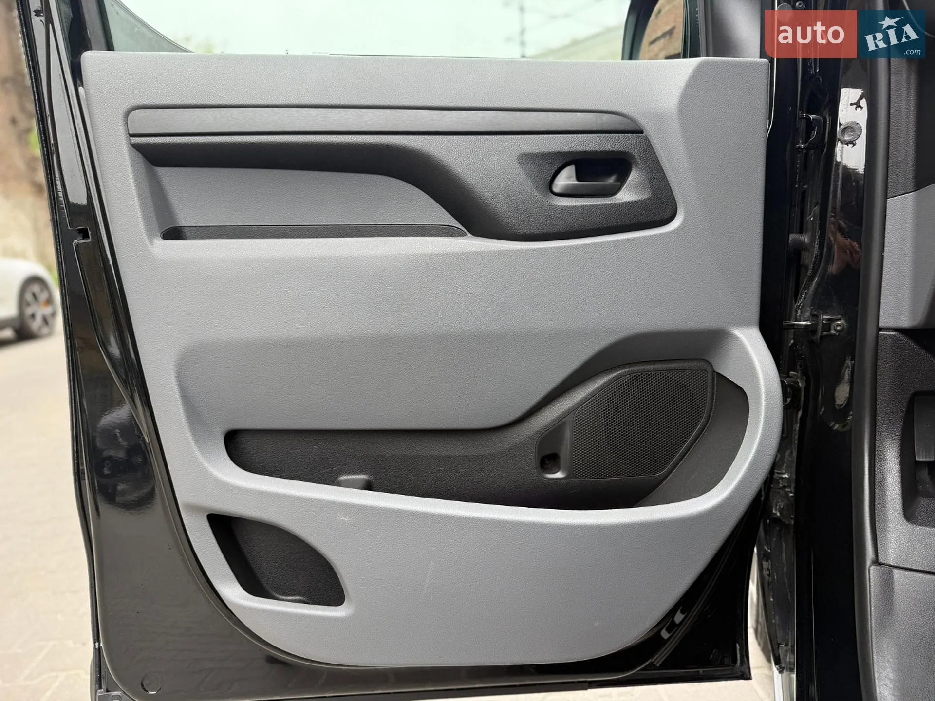 2021 Opel Vivaro - мініатюра 20