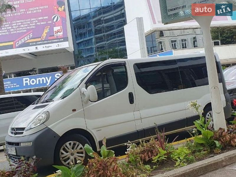 Минивэн Opel Vivaro 2006 в Киеве