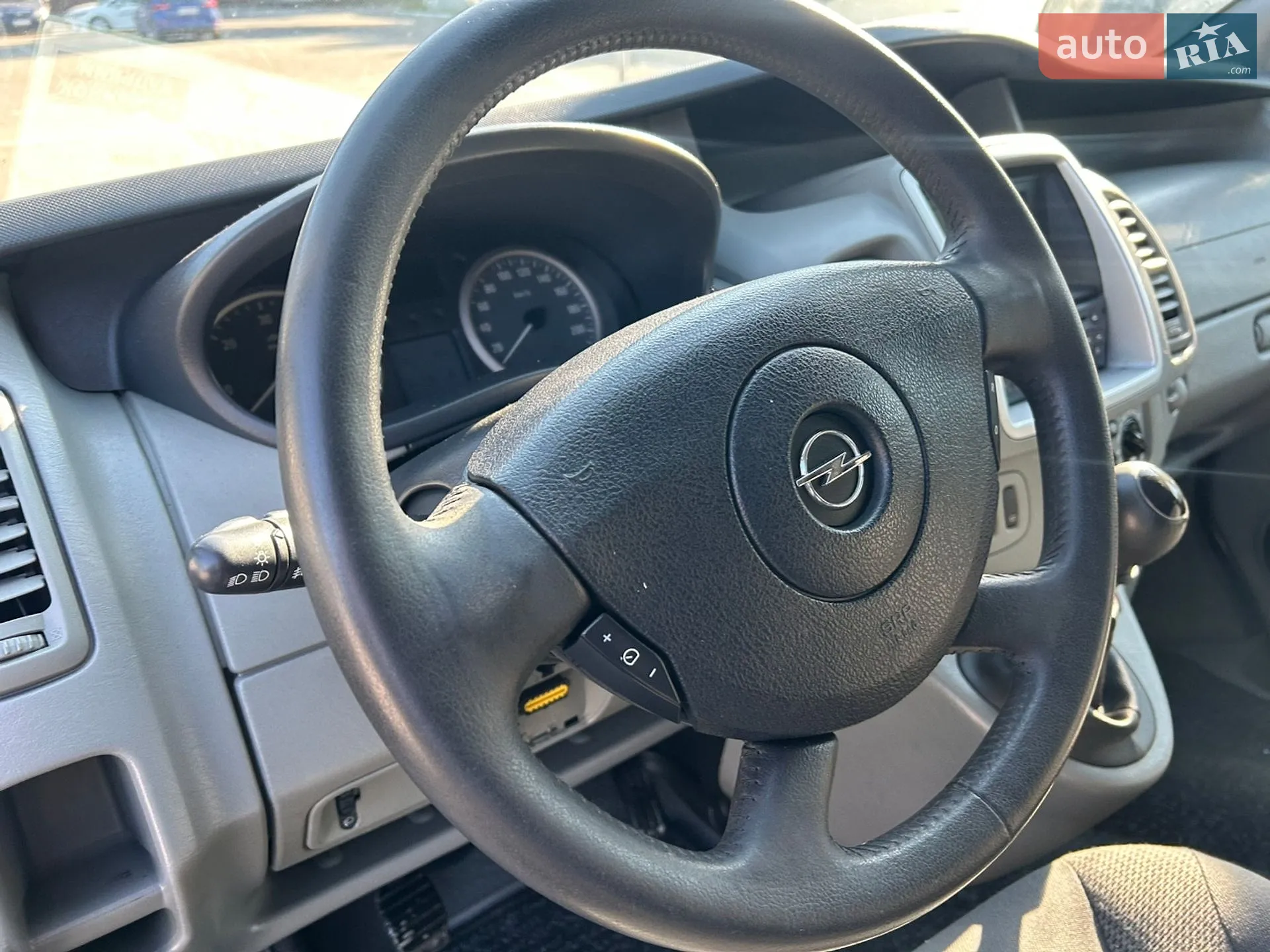 2011 Opel Vivaro - мініатюра 18