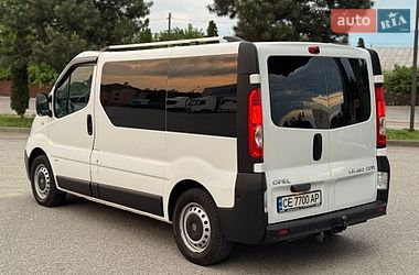 Минивэн Opel Vivaro 2014 в Черновцах