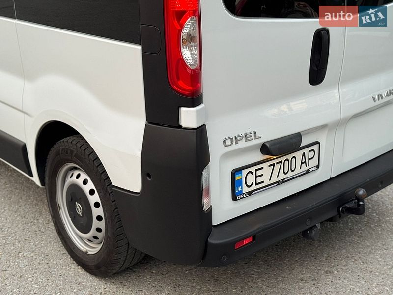 Минивэн Opel Vivaro 2014 в Черновцах