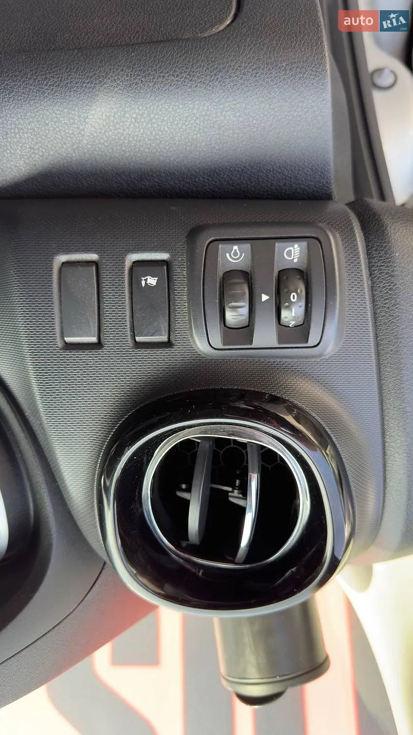 2016 Opel Vivaro - мініатюра 15
