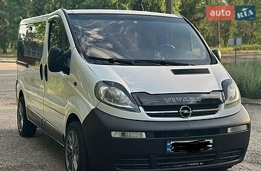 Минивэн Opel Vivaro 2005 в Николаеве
