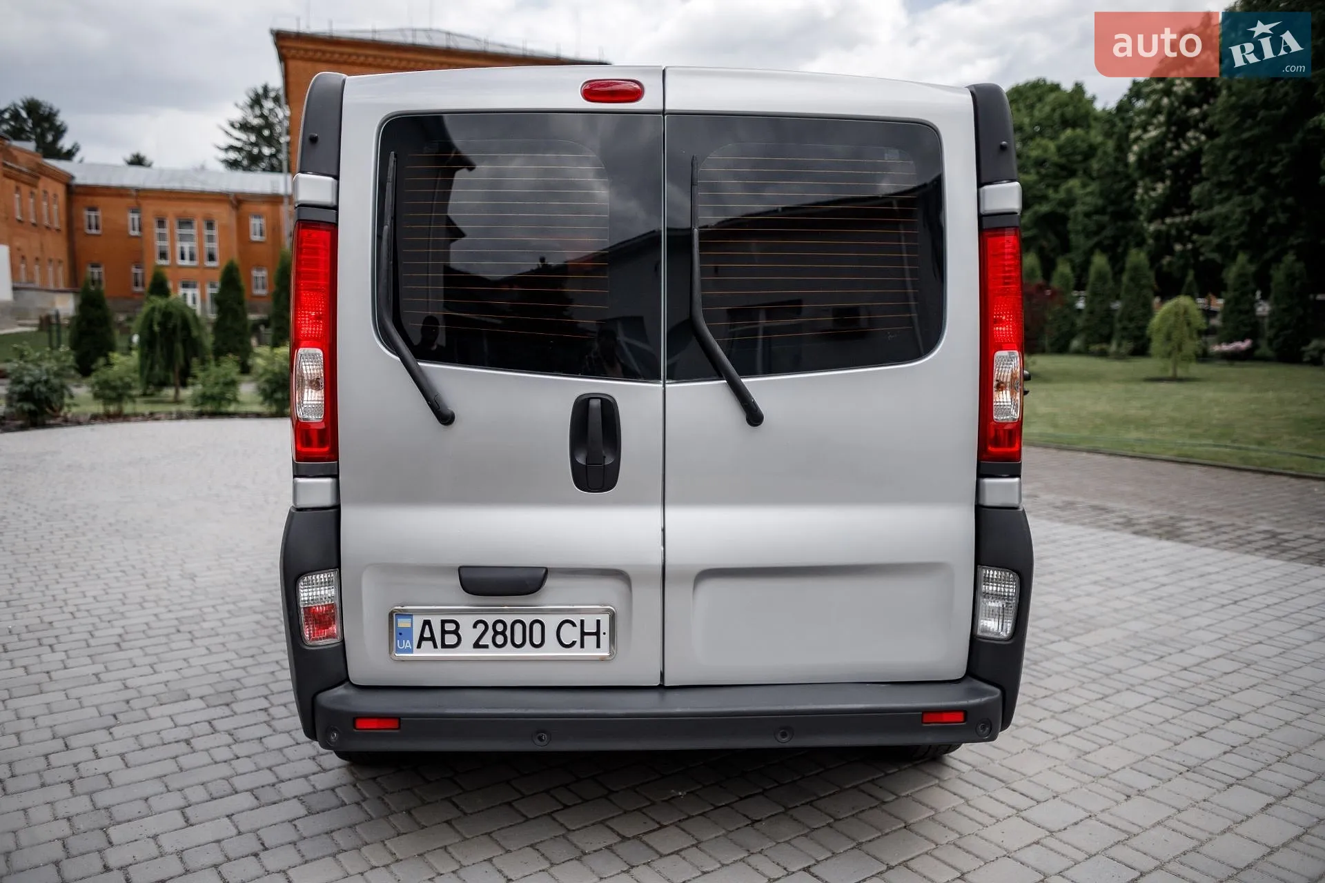 2010 Opel Vivaro - мініатюра 7