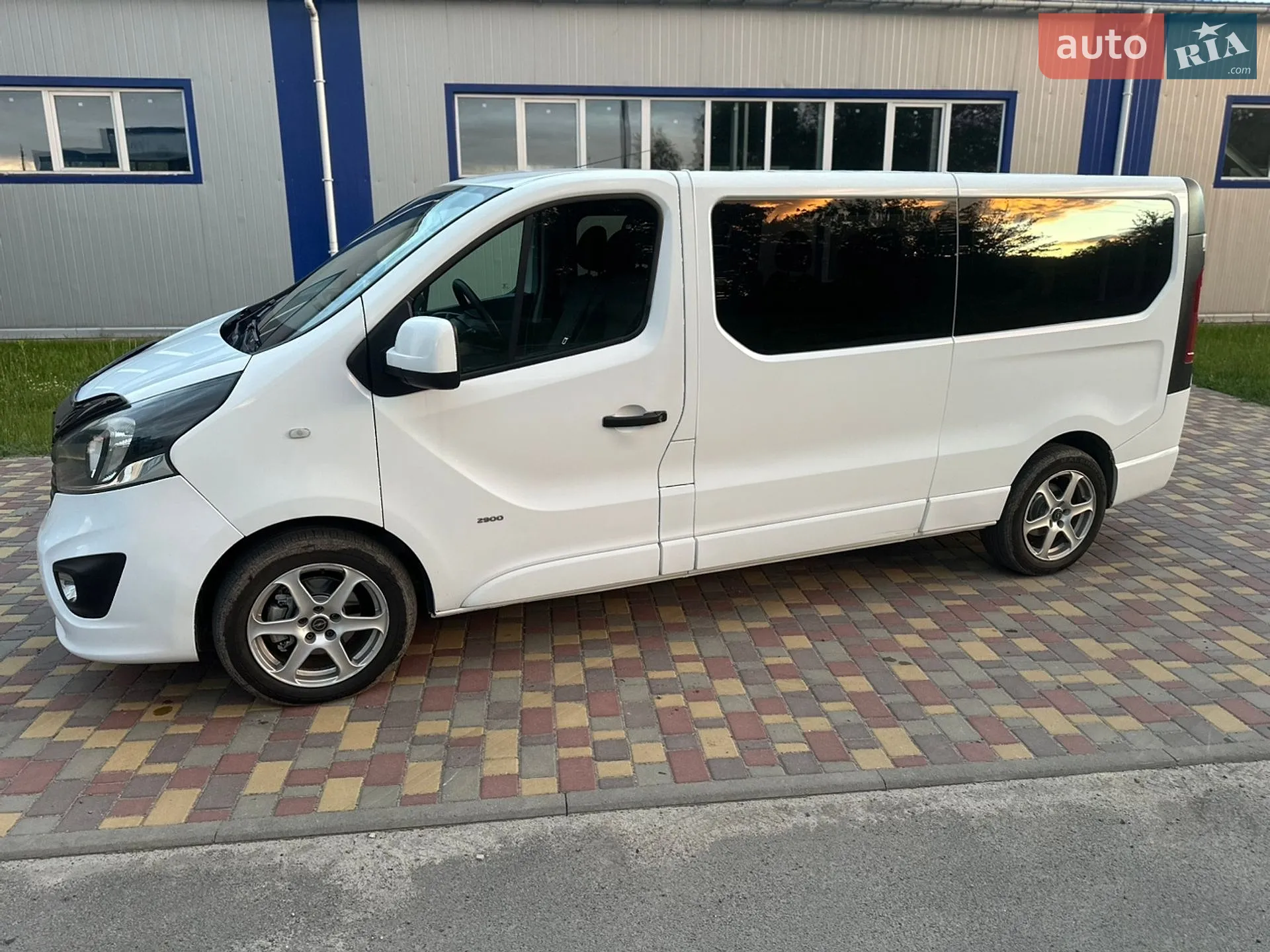 2015 Opel Vivaro - мініатюра 8