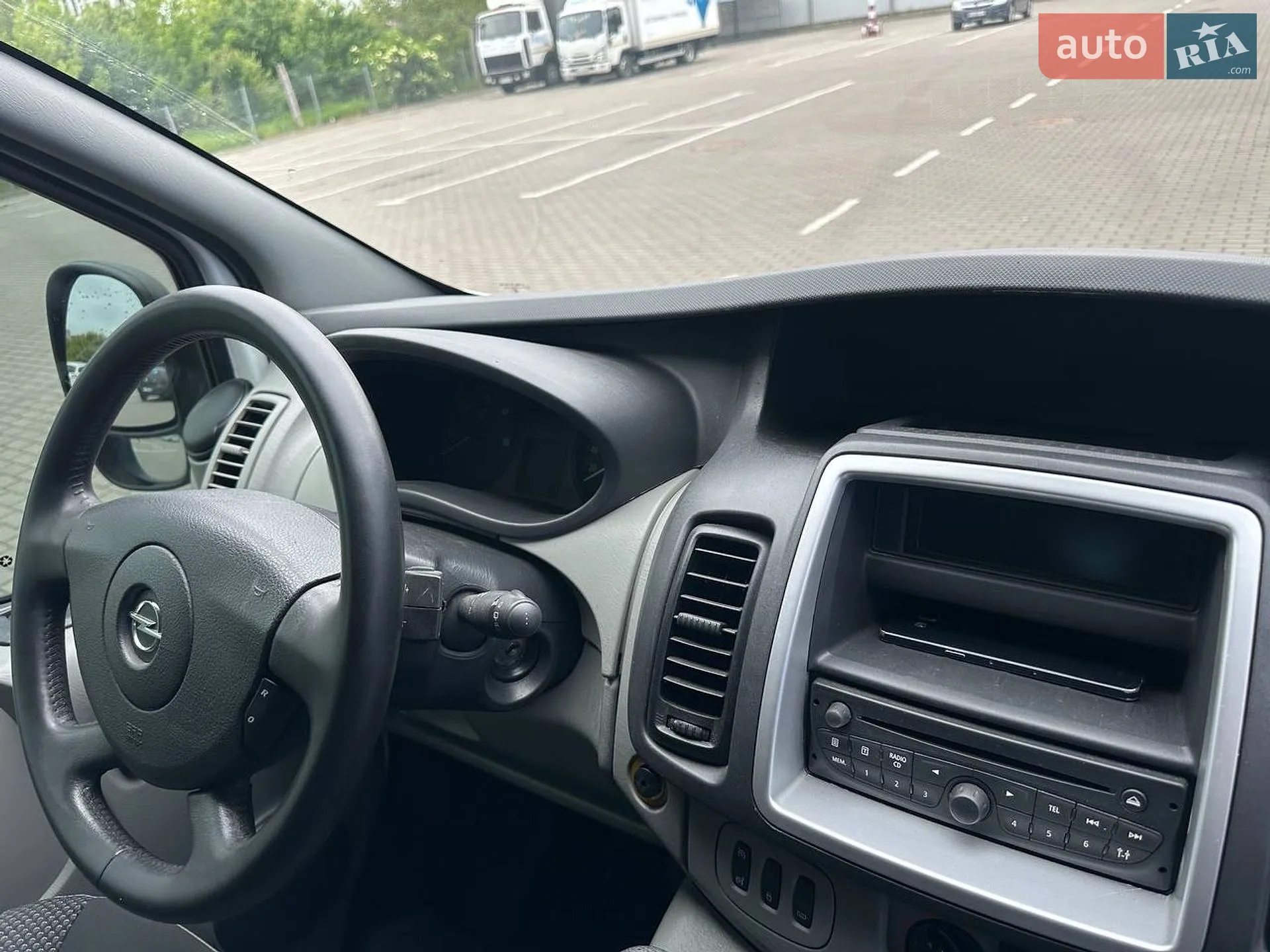 2011 Opel Vivaro - мініатюра 11