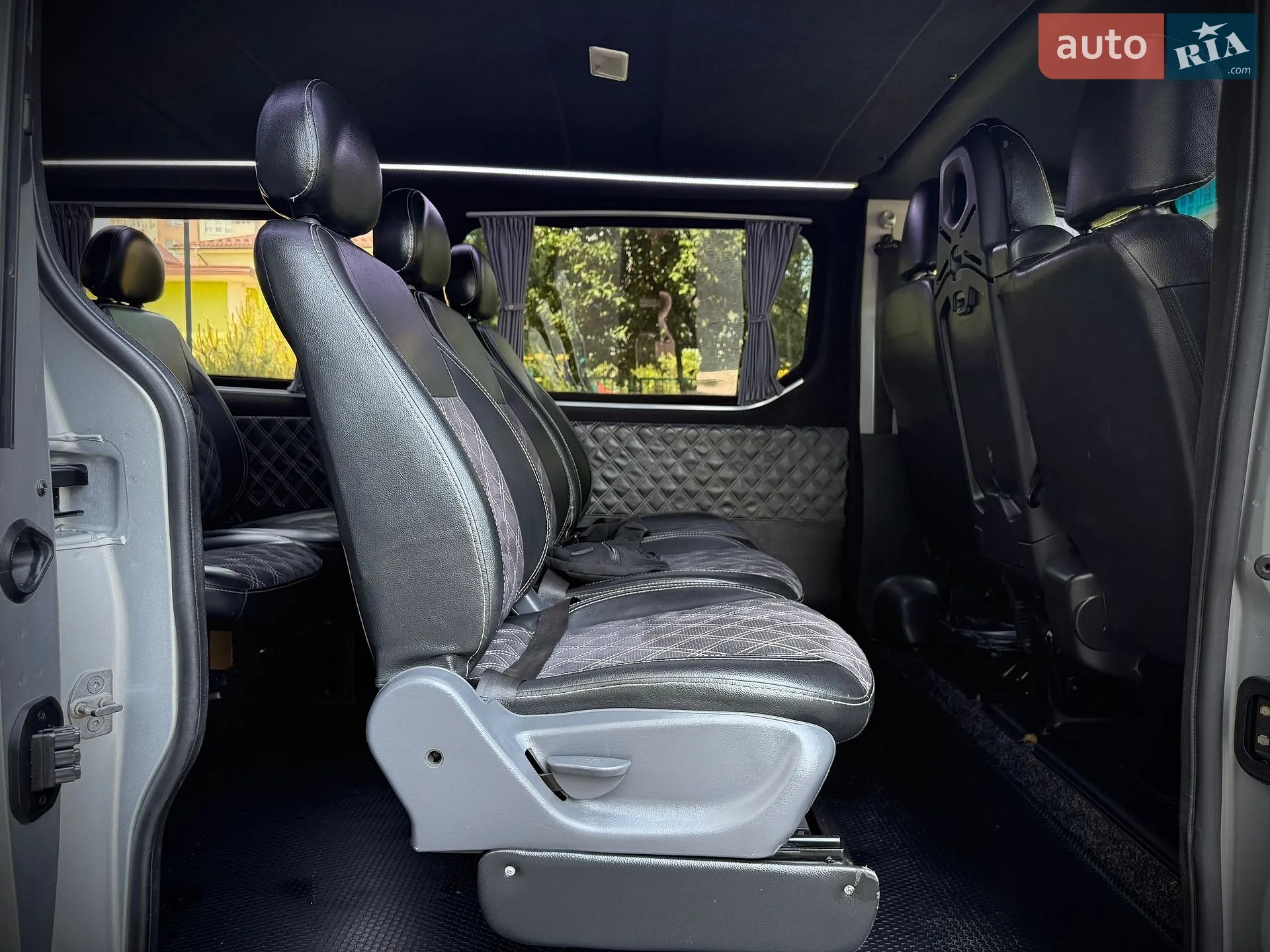 2015 Opel Vivaro - мініатюра 28