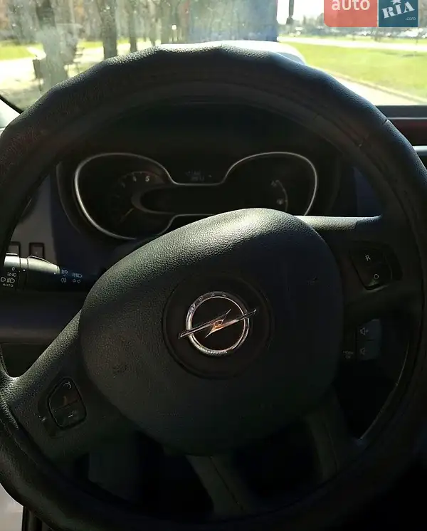 Opel Vivaro 2017 VIN W0LF7D607HV657699 фото оголошення 24 з 59
