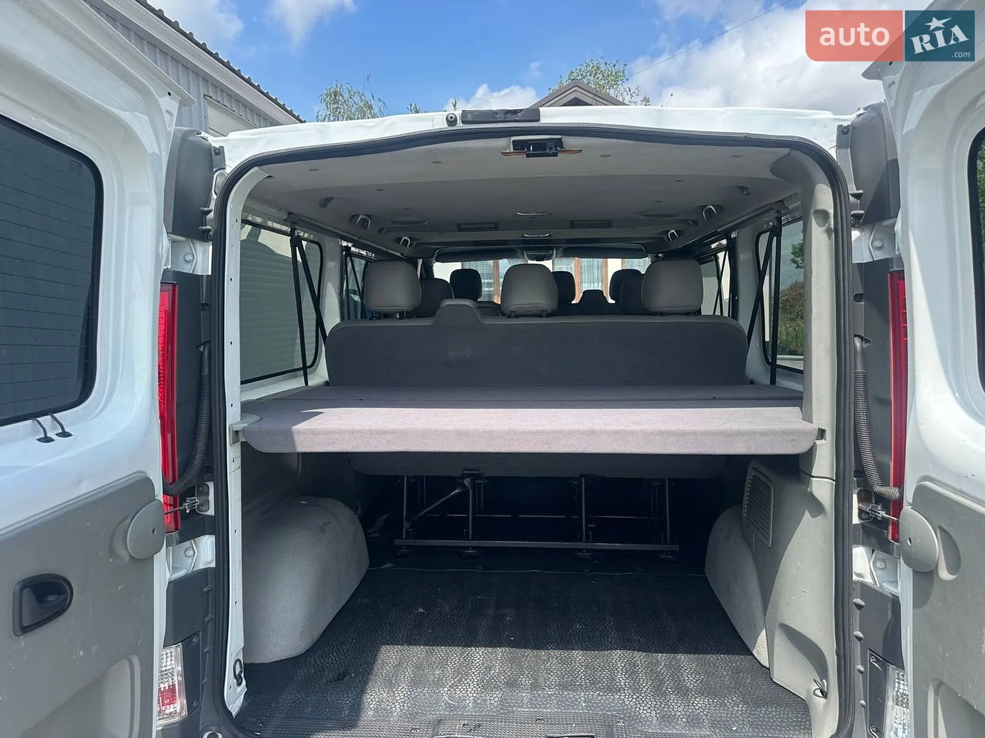 2011 Opel Vivaro - мініатюра 14