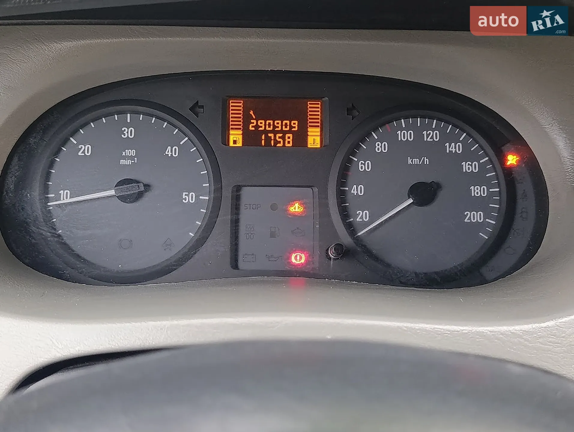 2010 Opel Vivaro - мініатюра 17