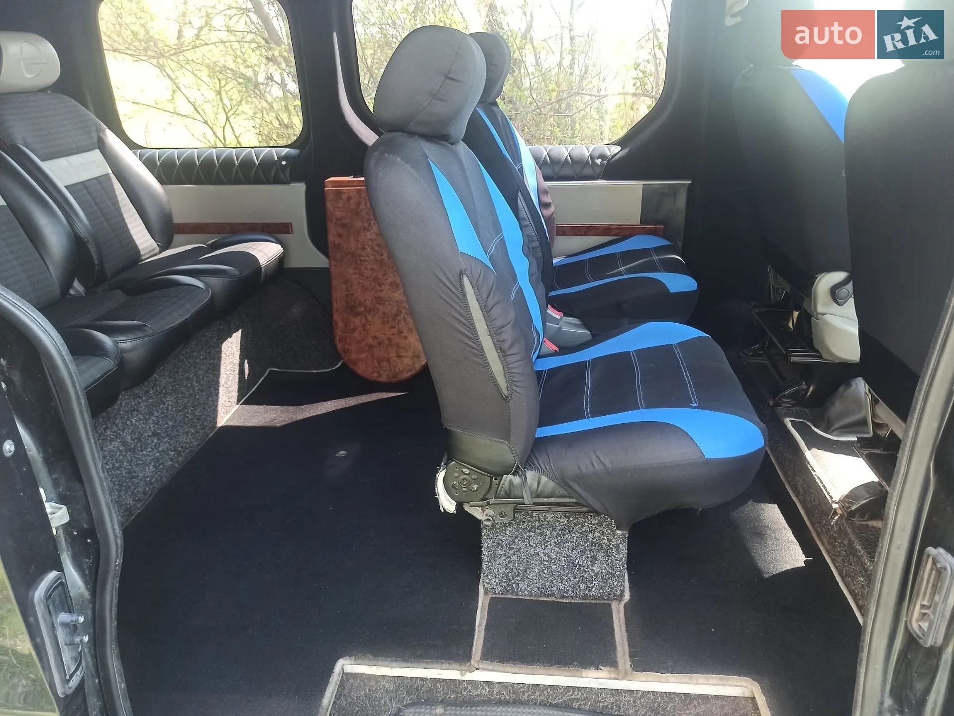 2011 Opel Vivaro - мініатюра 10