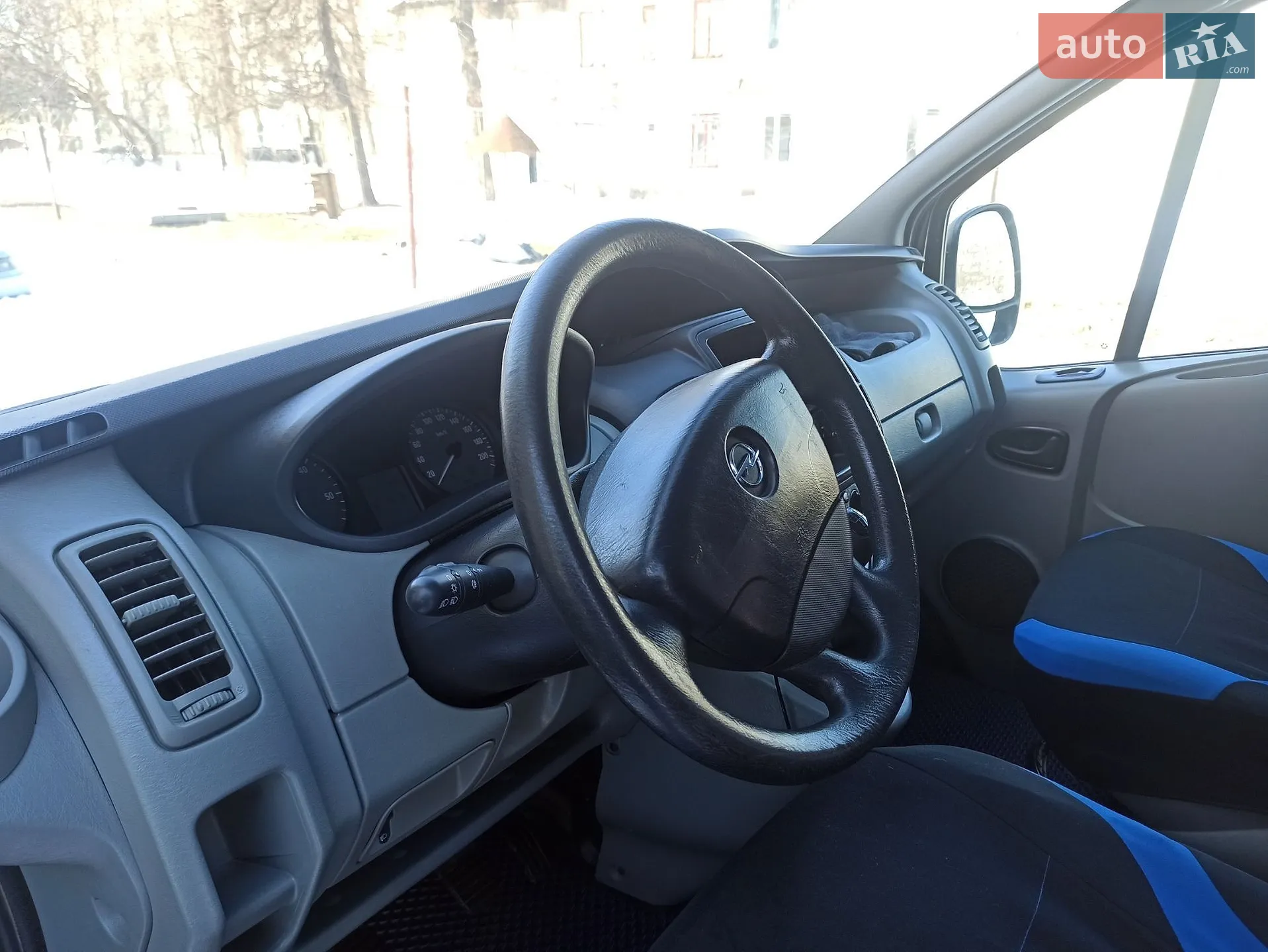 2011 Opel Vivaro - мініатюра 19