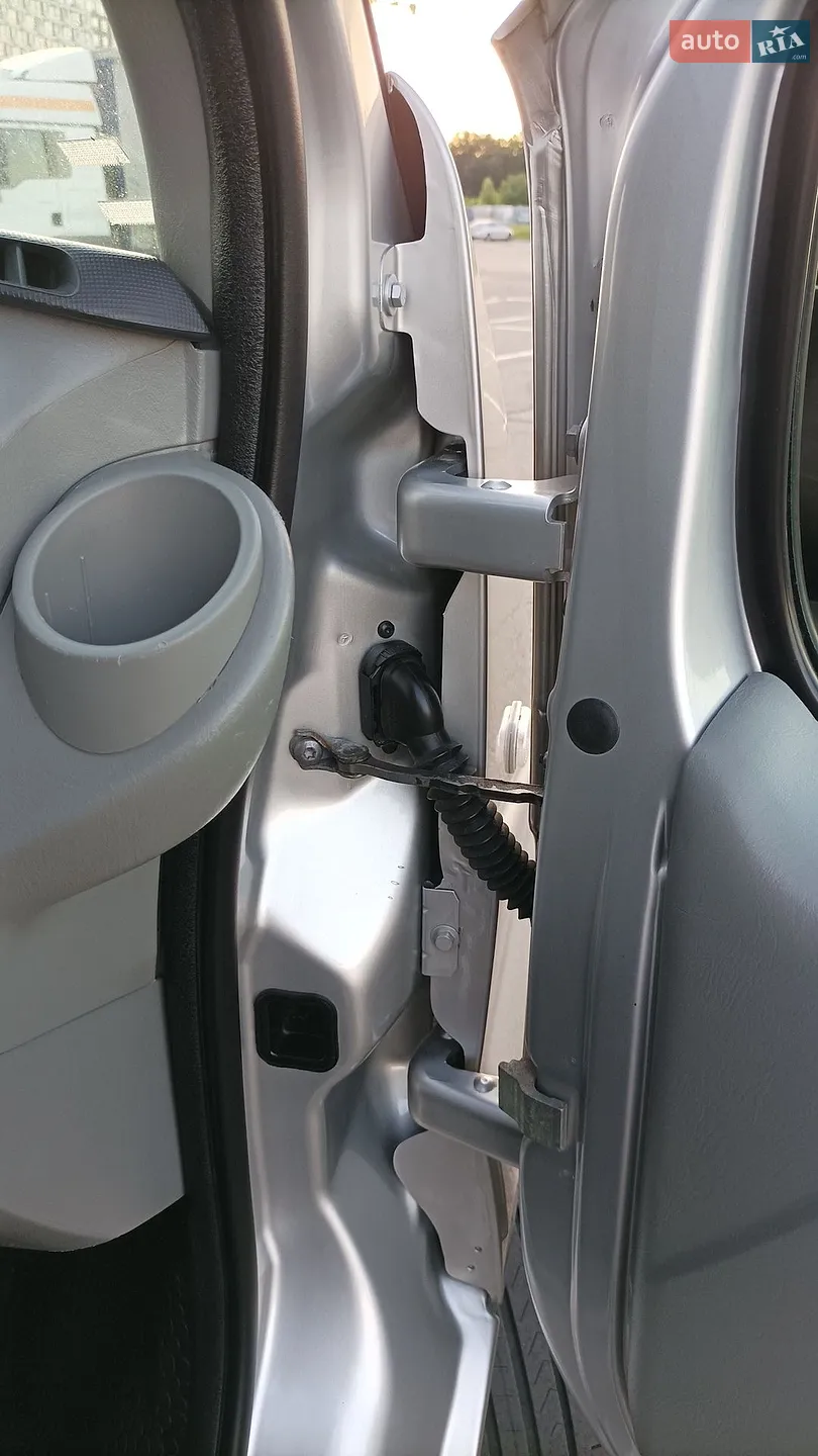 2013 Opel Vivaro - мініатюра 17