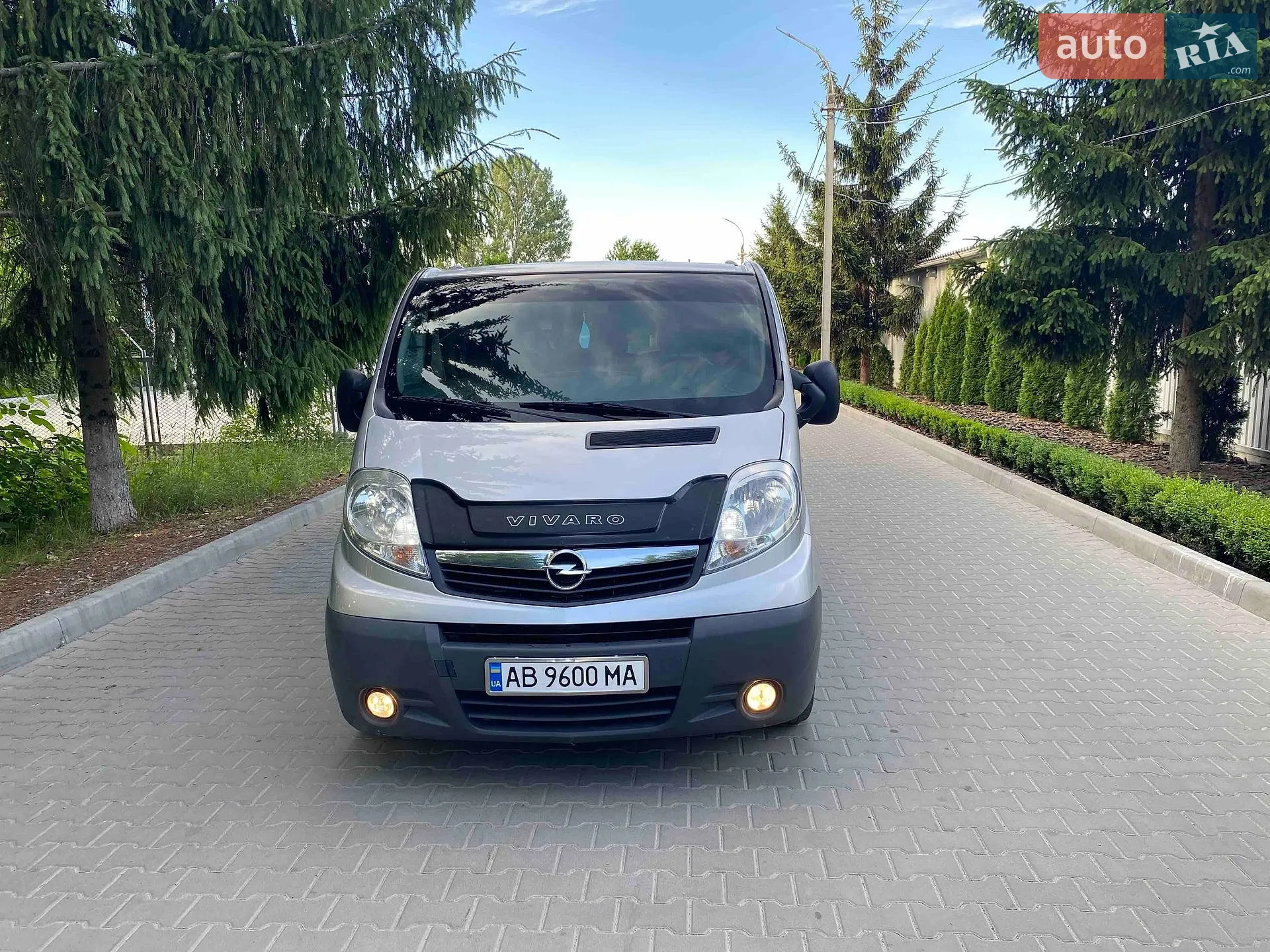 2010 Opel Vivaro - мініатюра 22