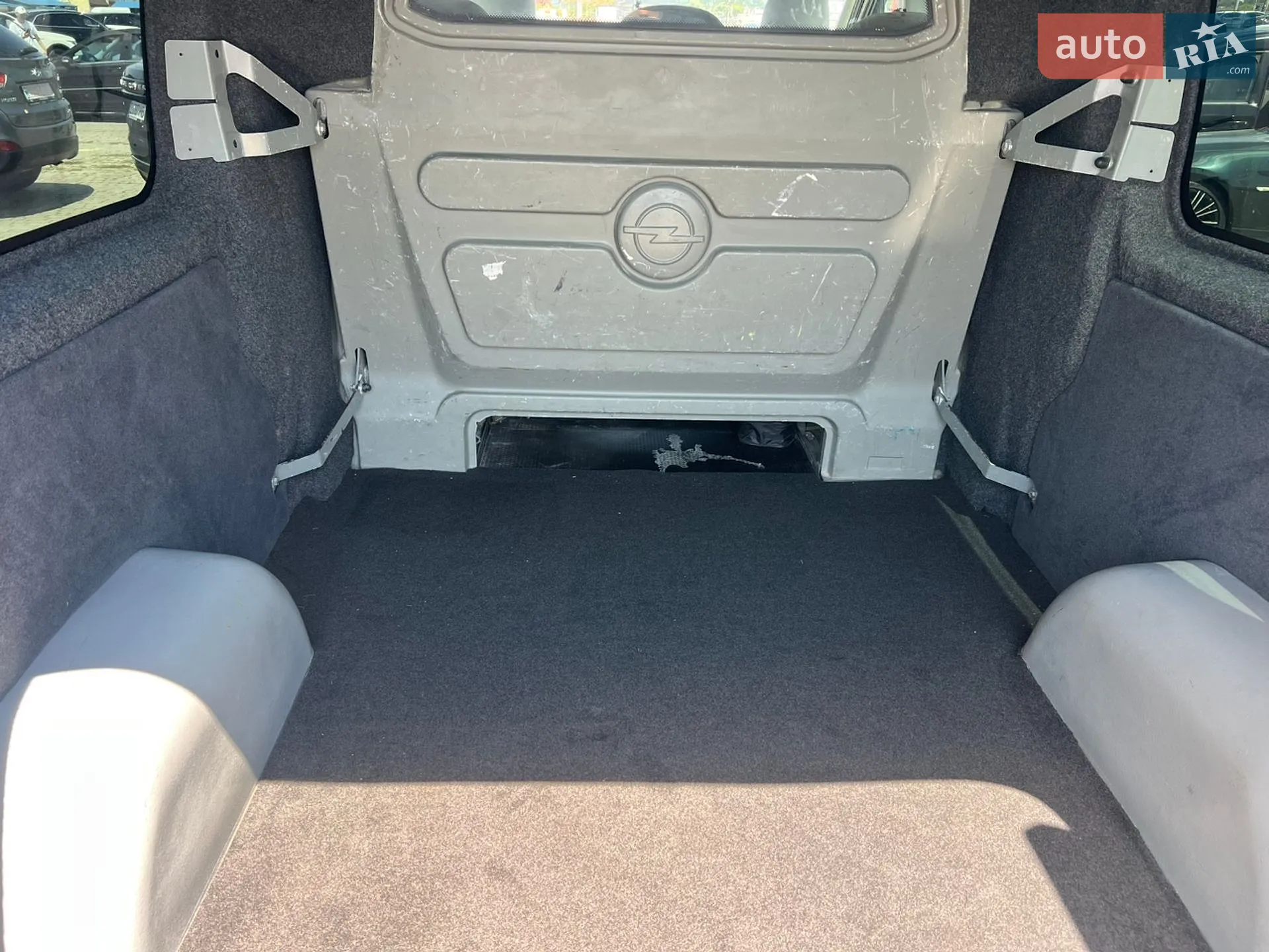 2012 Opel Vivaro - мініатюра 28