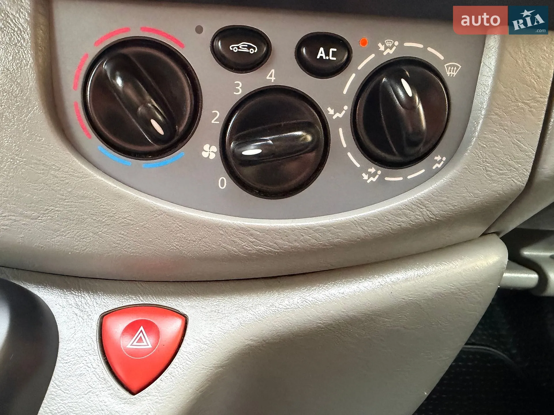 2014 Opel Vivaro - мініатюра 162