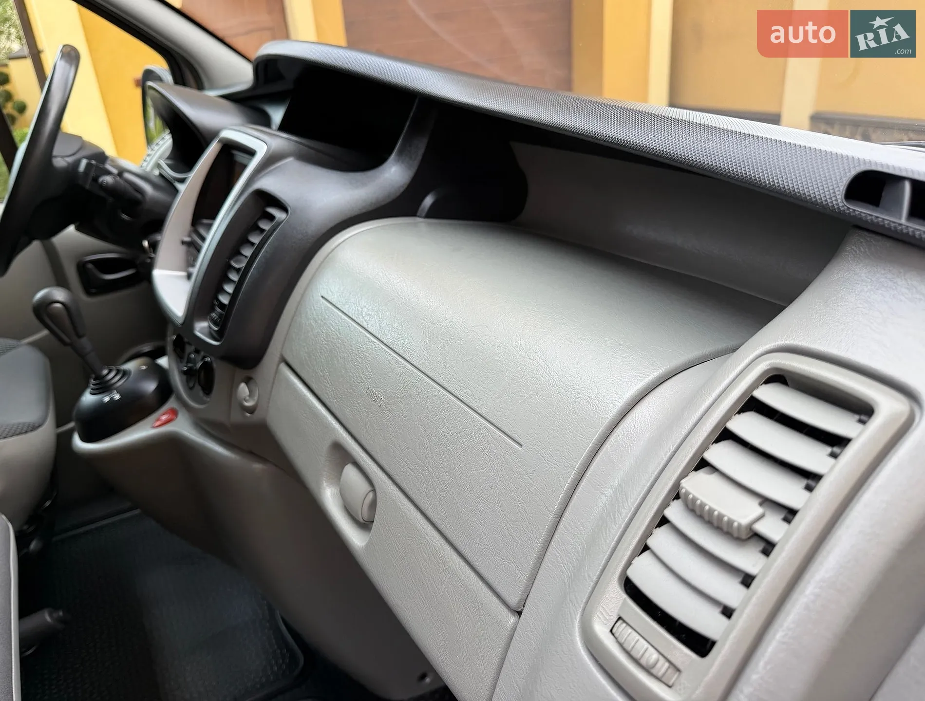 2014 Opel Vivaro - мініатюра 219