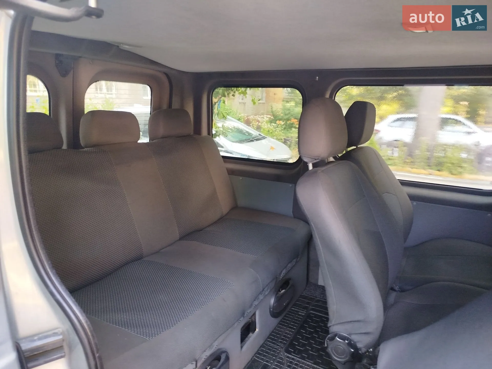 2010 Opel Vivaro - мініатюра 6