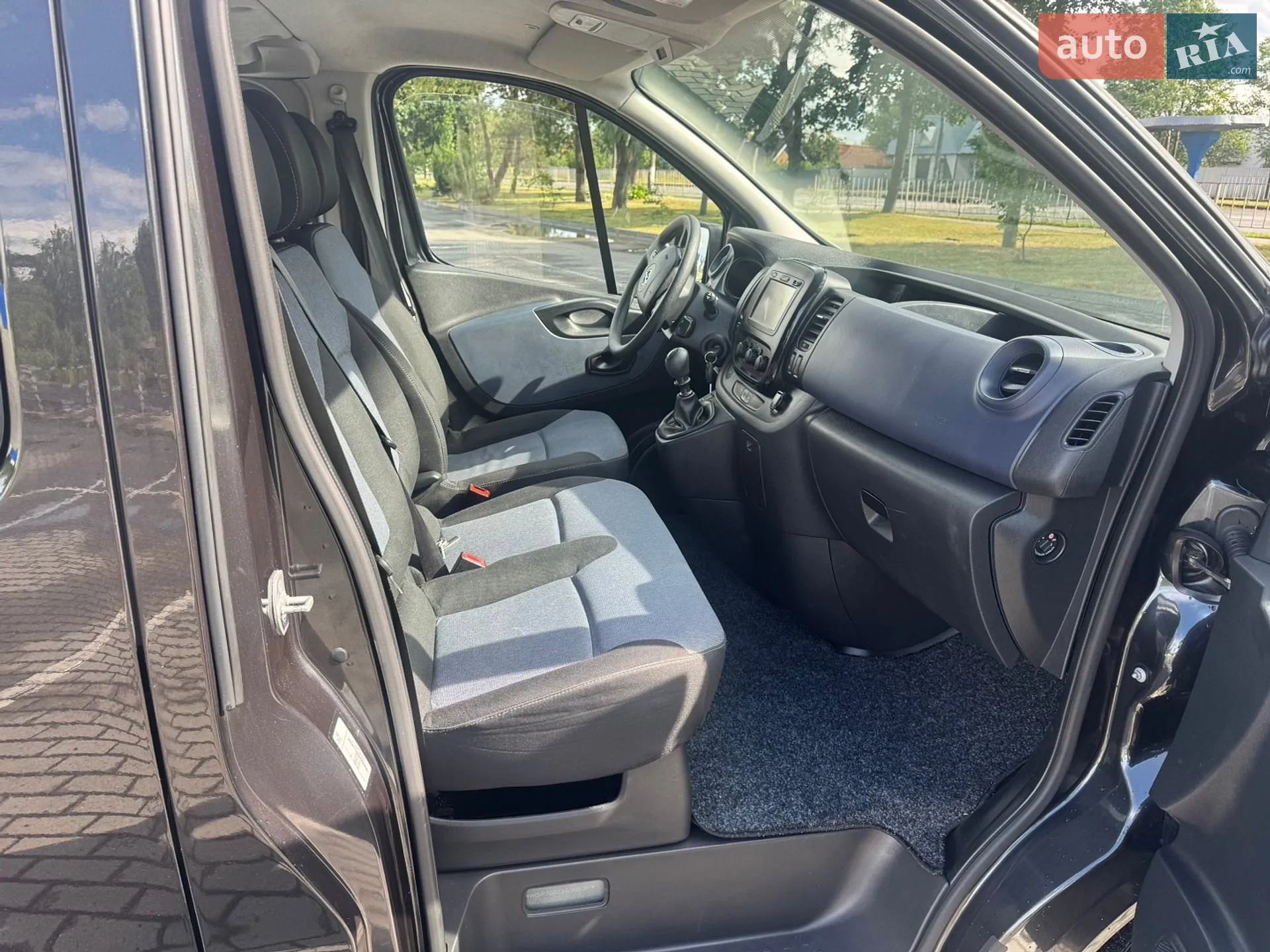 2017 Opel Vivaro - мініатюра 12